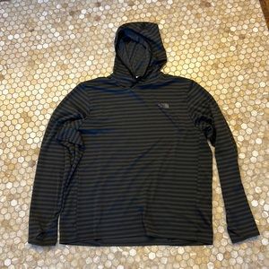 Northface men’s XL Wander Sun
